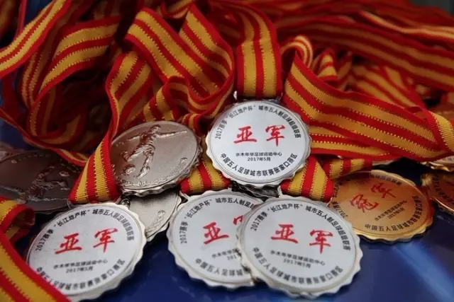 皮尔斯：当初东契奇被交易还能找出理由 布朗这些说法我真不敢信